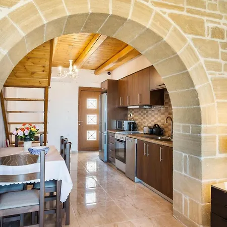 Platania's Paradise *