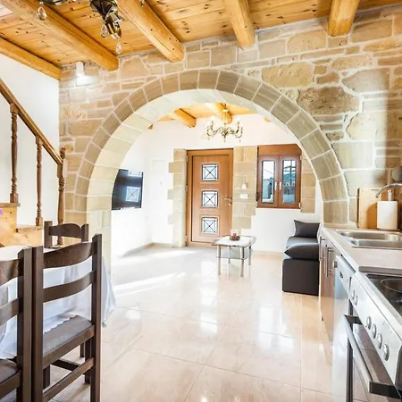 Platania's Paradise Apartman *