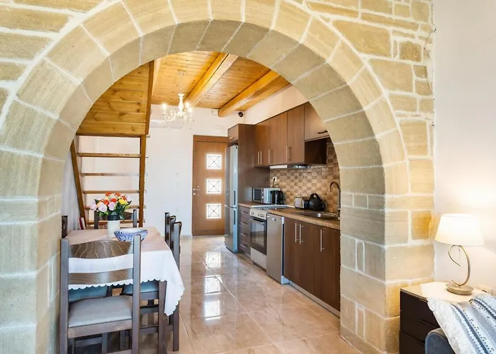 Platania's Paradise *